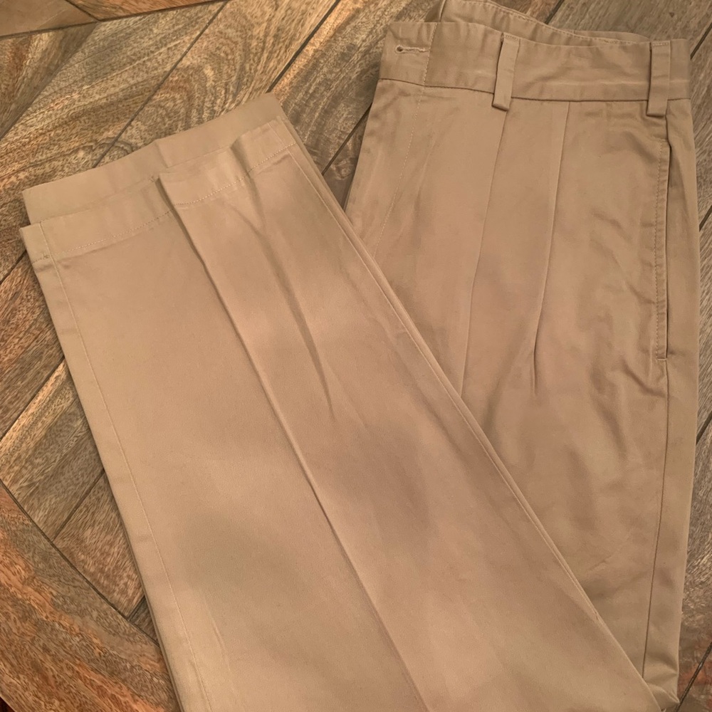 Bills Khakis Classic fit 34 waist